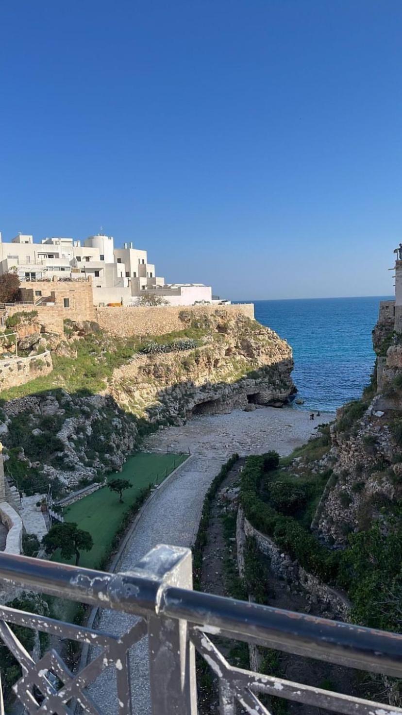 Апартаменти A Un Passo Dal Mare Поліньяно-а-Маре Екстер'єр фото